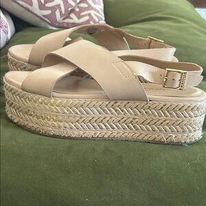 Kaanas Beige Platform Sandals